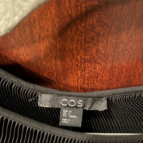 COS pleated shirt - Picture 2 of 5